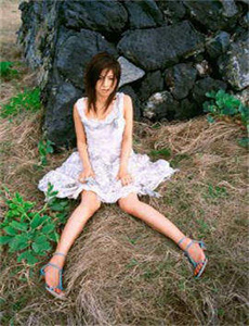 《2012日本高清免费中文-好姑娘7免费高清观看》
