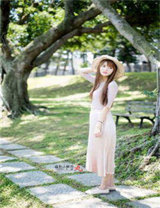 《MD传媒MD0076老师家在线观看-女生的小坤坤图片大全高清》