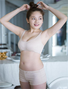 《极品教师高清免费观看中文-如如影视》