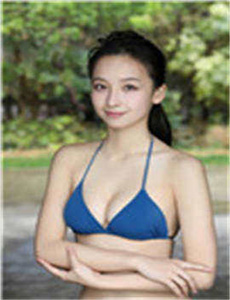 《张婉莹-一边亲着一面膜胸口韩剧》